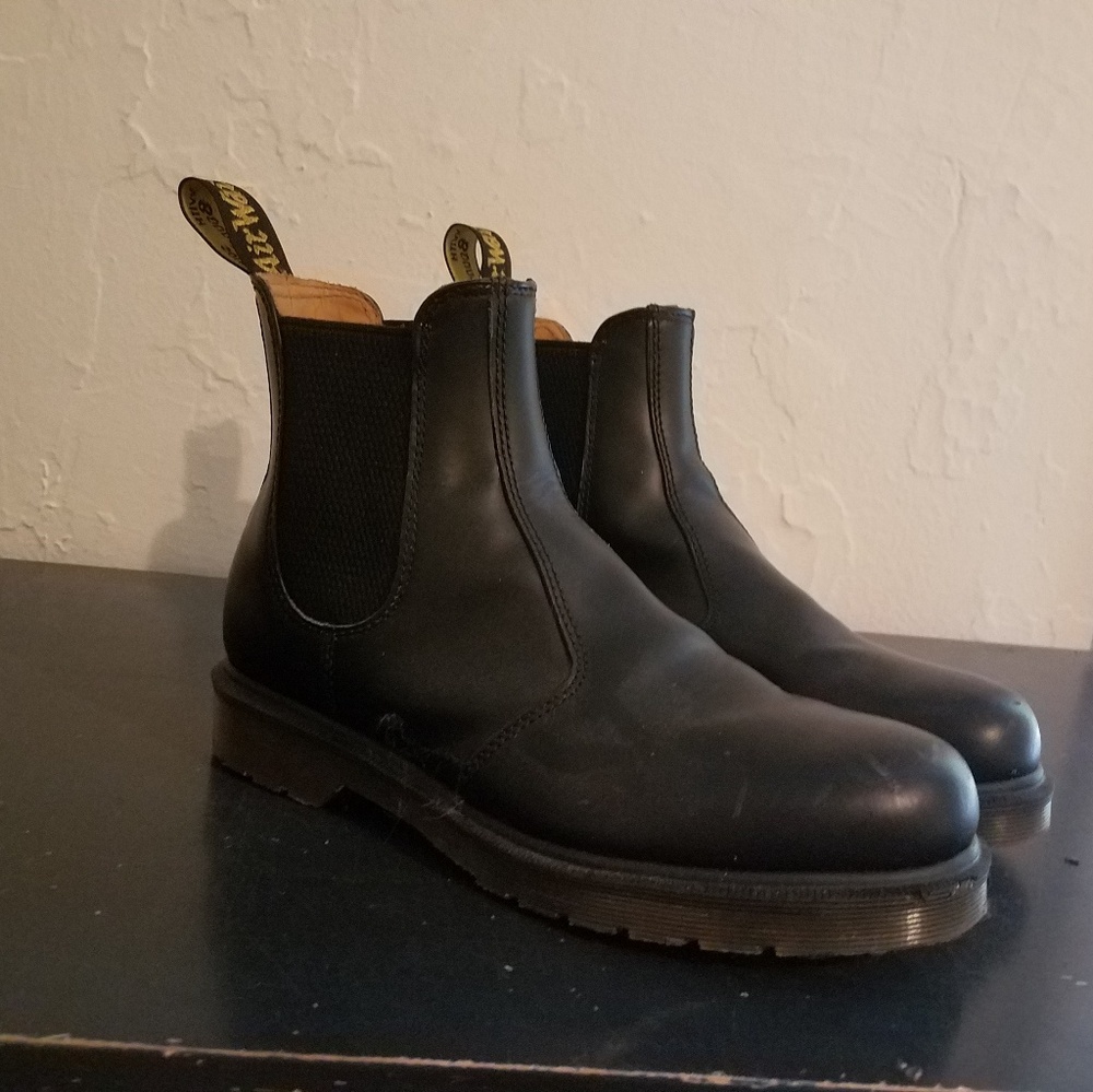 Doc Marten Chelsea Boots